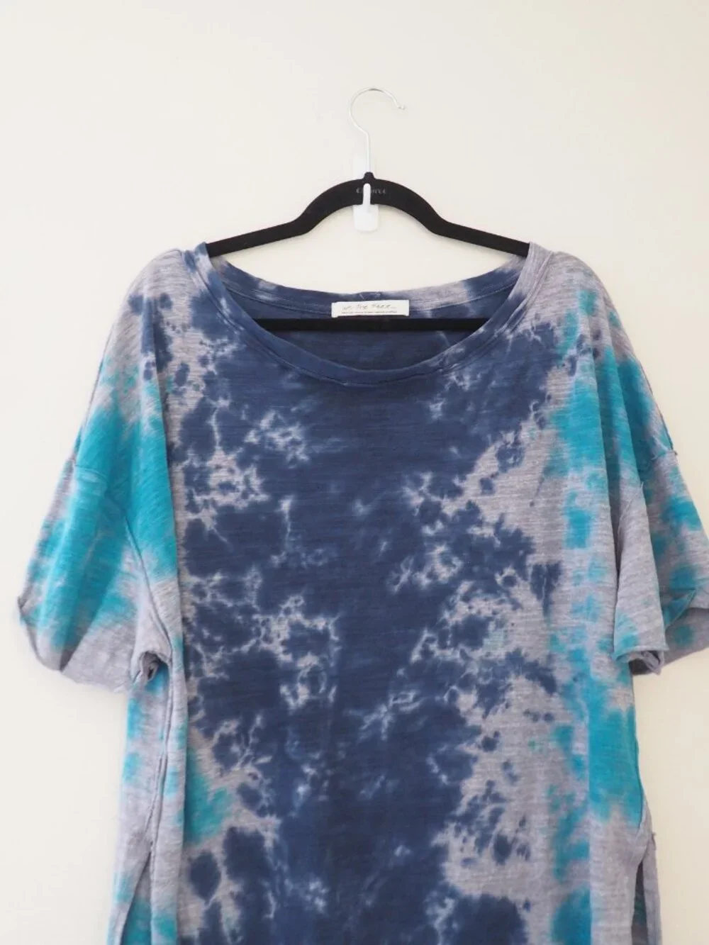 We The Free People Oversized Blue Tie-Dye Short Sleeve Tee Shirt sz M